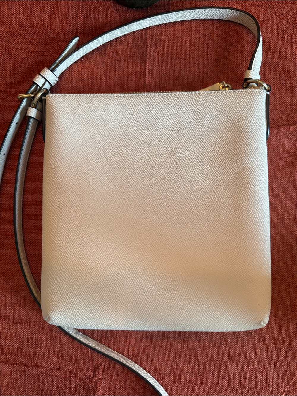 Coach Cream Leather Crossbody with Gold Hardware - Picture 4 of 5